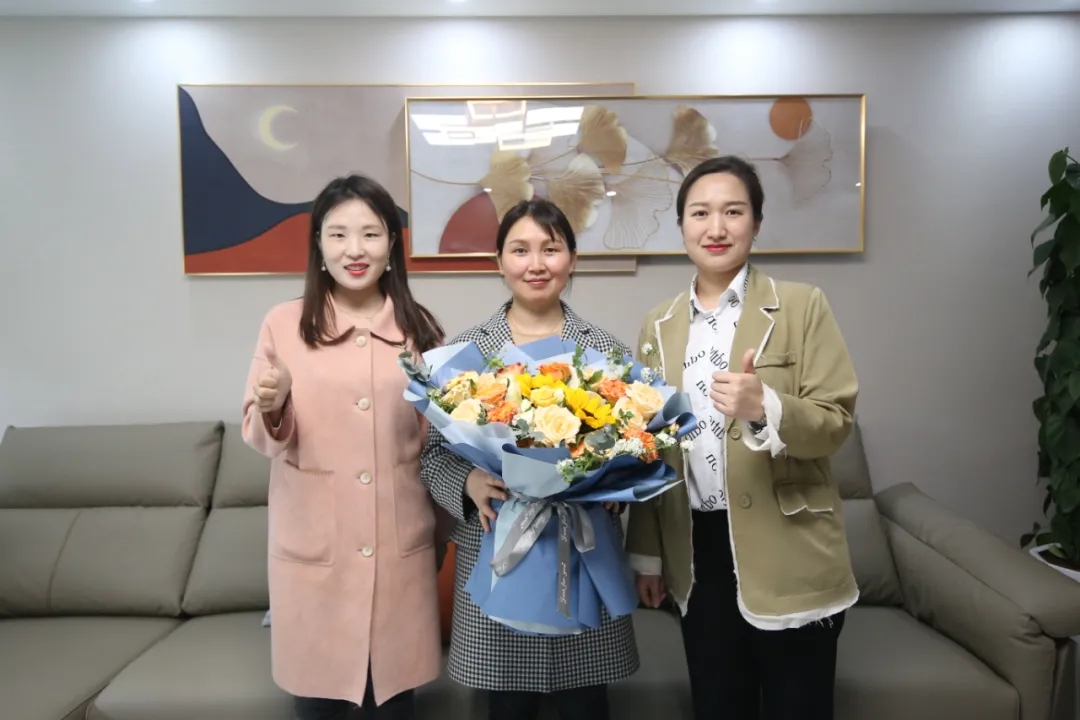 1622271373308553.jpg 640.webp (18).jpg