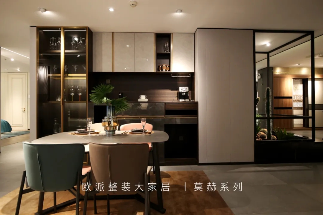 1622863254812462.jpg 640.webp (6).jpg